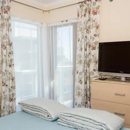 Sea View Escape 5br Luxury With Hot Tub & Free Parking Apartment