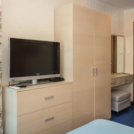 Sea View Escape 5br Luxury With Hot Tub & Free Parking Apartmán