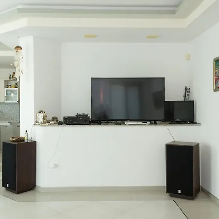 Sea View Escape 5br Luxury With Hot Tub & Free Parking Apartmán