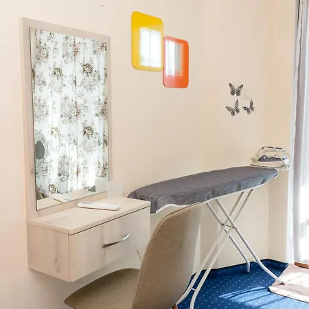 Sea View Escape 5br Luxury With Hot Tub & Free Parking * Balčik