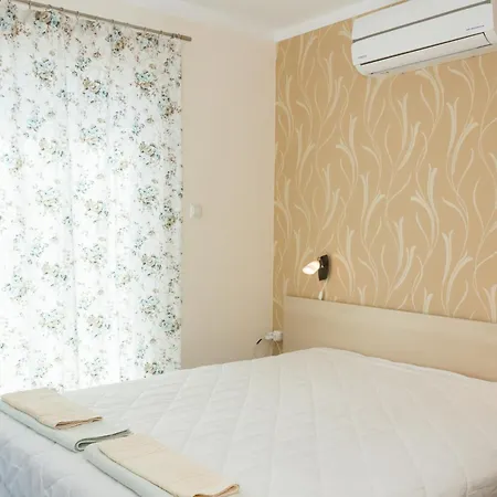 Sea View Escape 5br Luxury With Hot Tub & Free Parking *