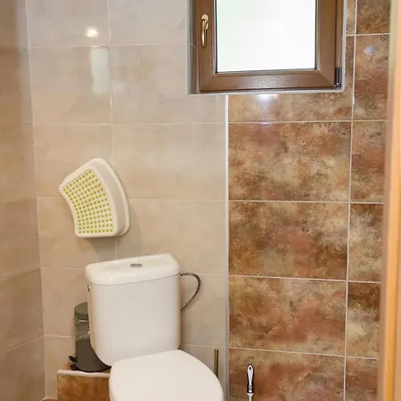 Sea View Escape 5br Luxury With Hot Tub & Free Parking *